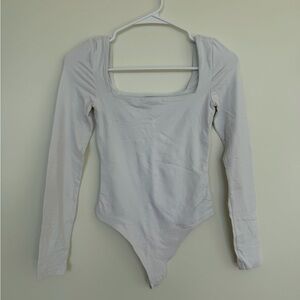 Aritzia Long Sleeve Square Neck Bodysuit in white